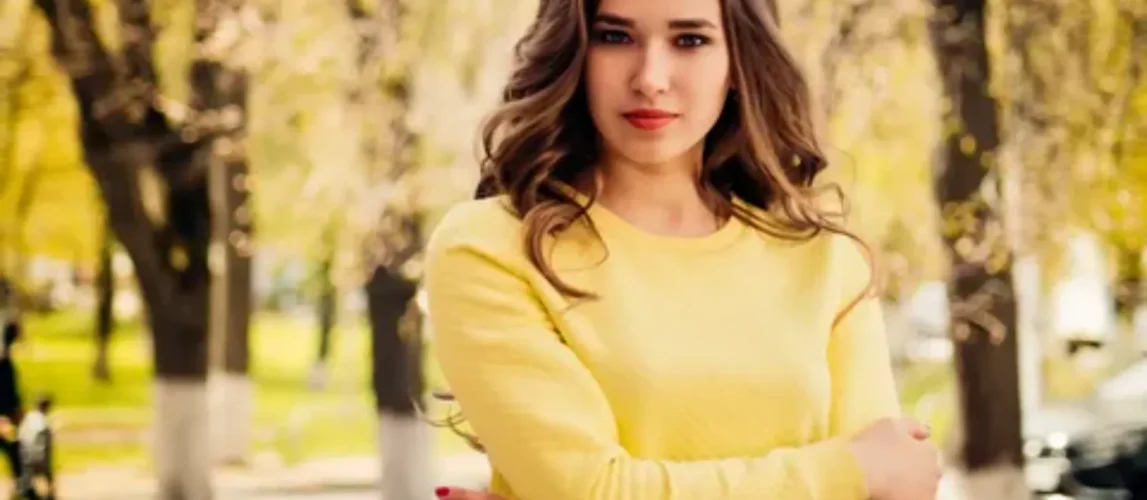 Чёрный низ, цветной верх: рабочие сочетания