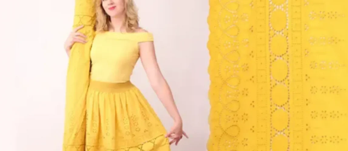 С чем носить юбку-плиссе в разное время года