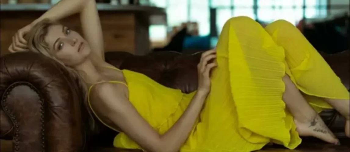 Теплые колористические сочетания для серых дней